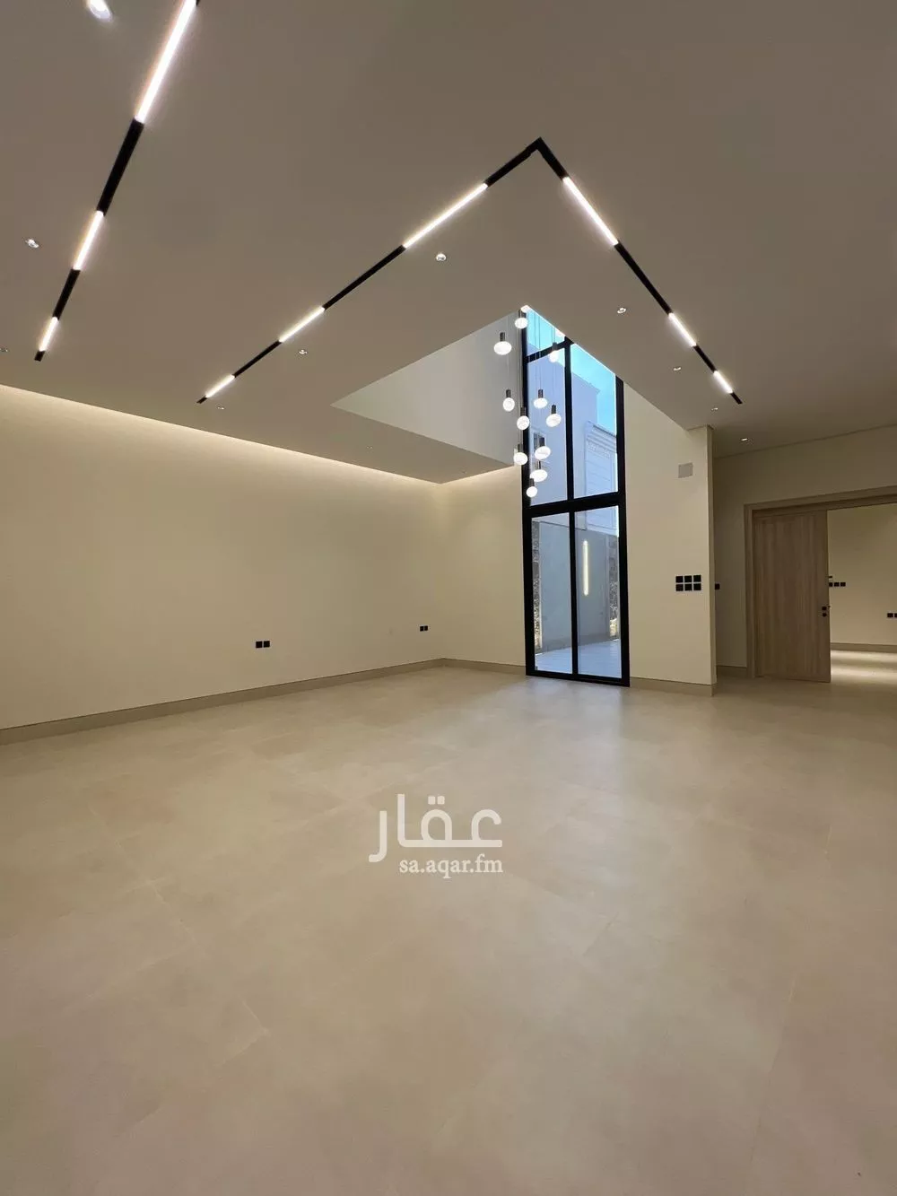فيلا 6 غرف في المهدية 9
