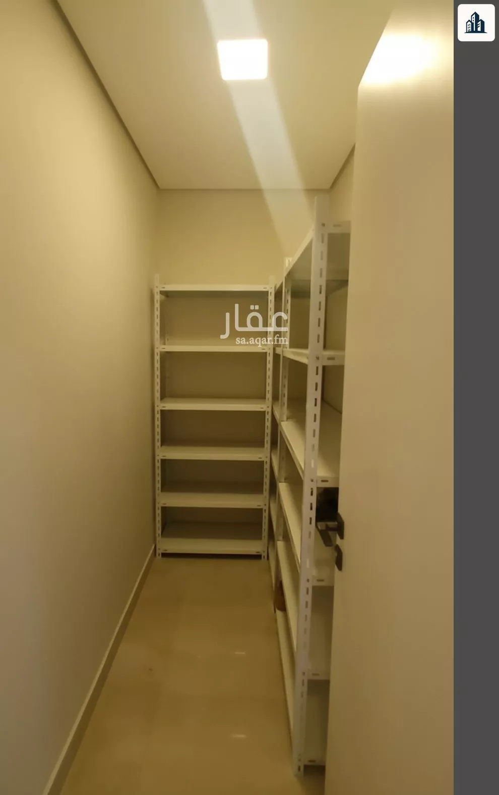 فيلا 5 غرف في النرجس 12