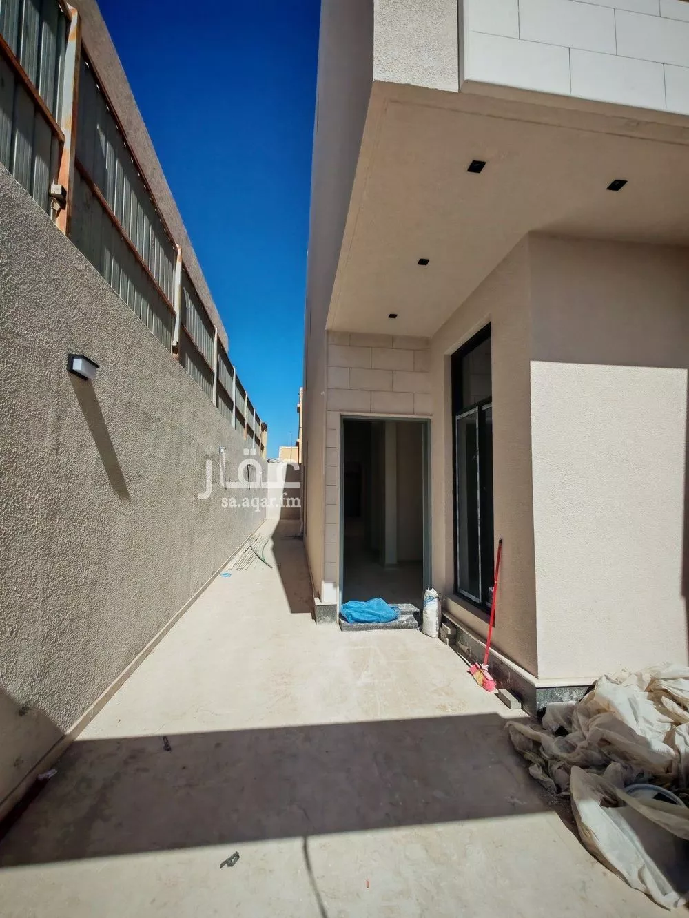 6 bedroom villa in Al Khaleej 2