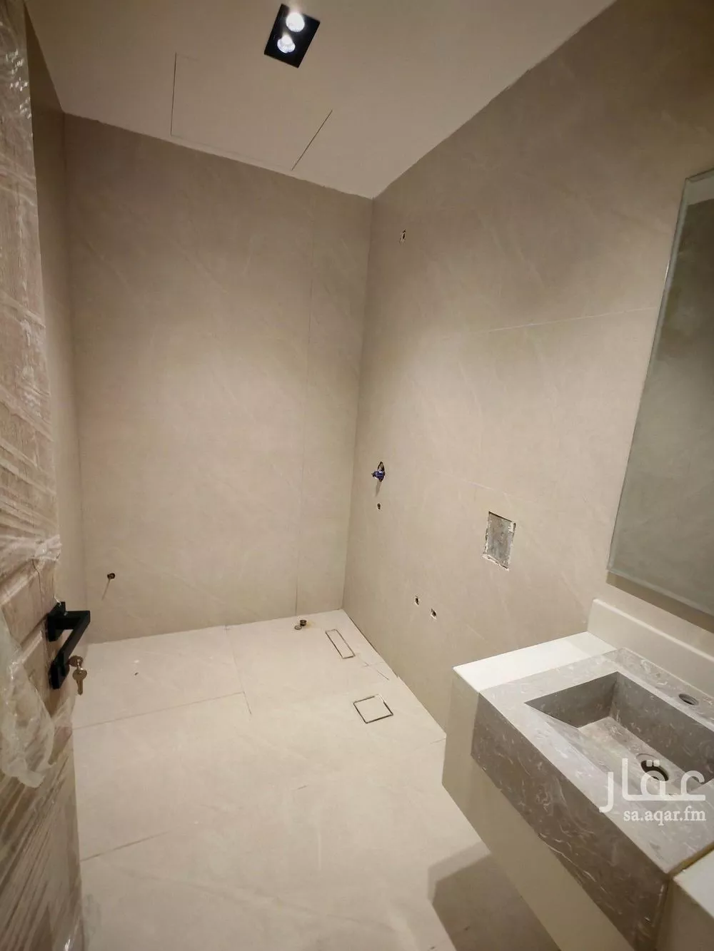 6 bedroom villa in Al Khaleej 15