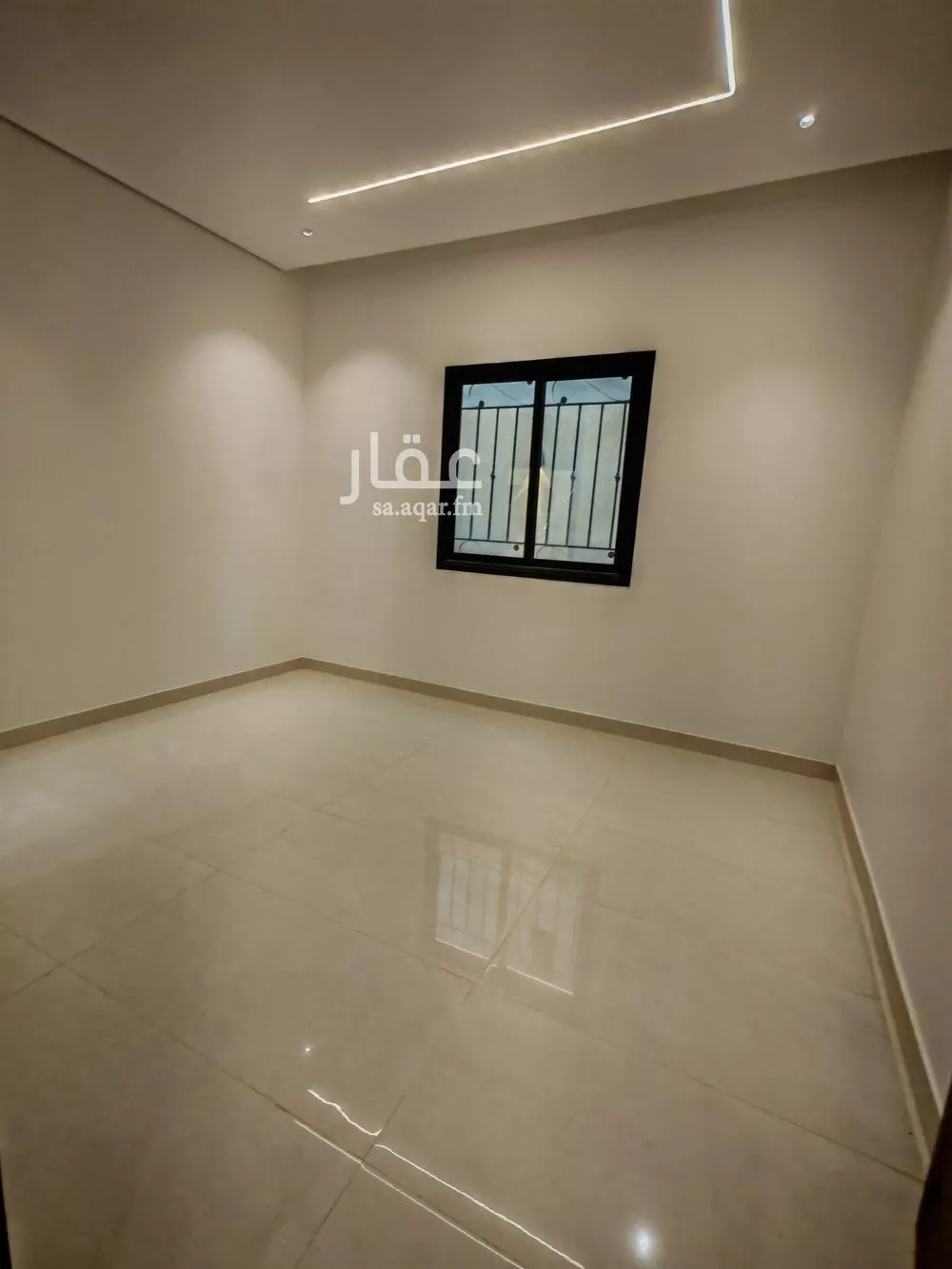 6 bedroom villa in Al Janadriyah 7