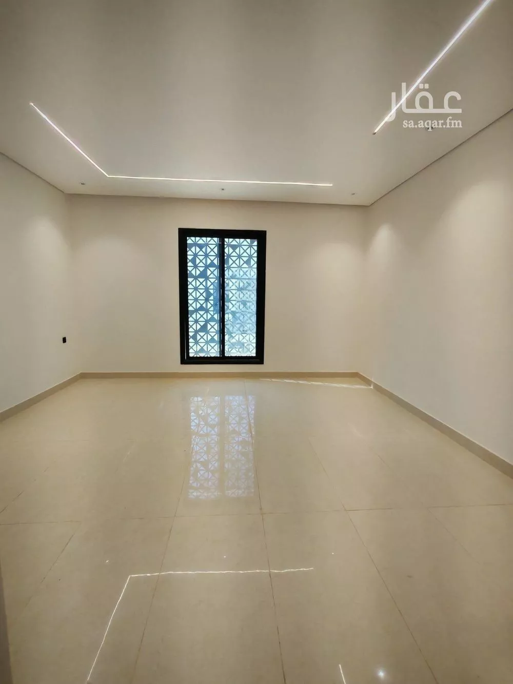 6 bedroom villa in Al Janadriyah 9