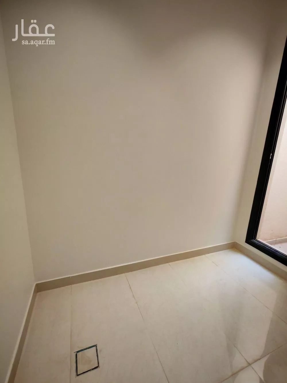 6 bedroom villa in Al Janadriyah 10