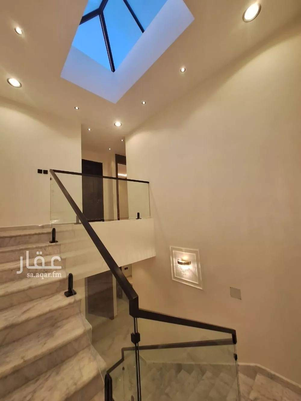 5 bedroom villa in Dhahrat Laban 7