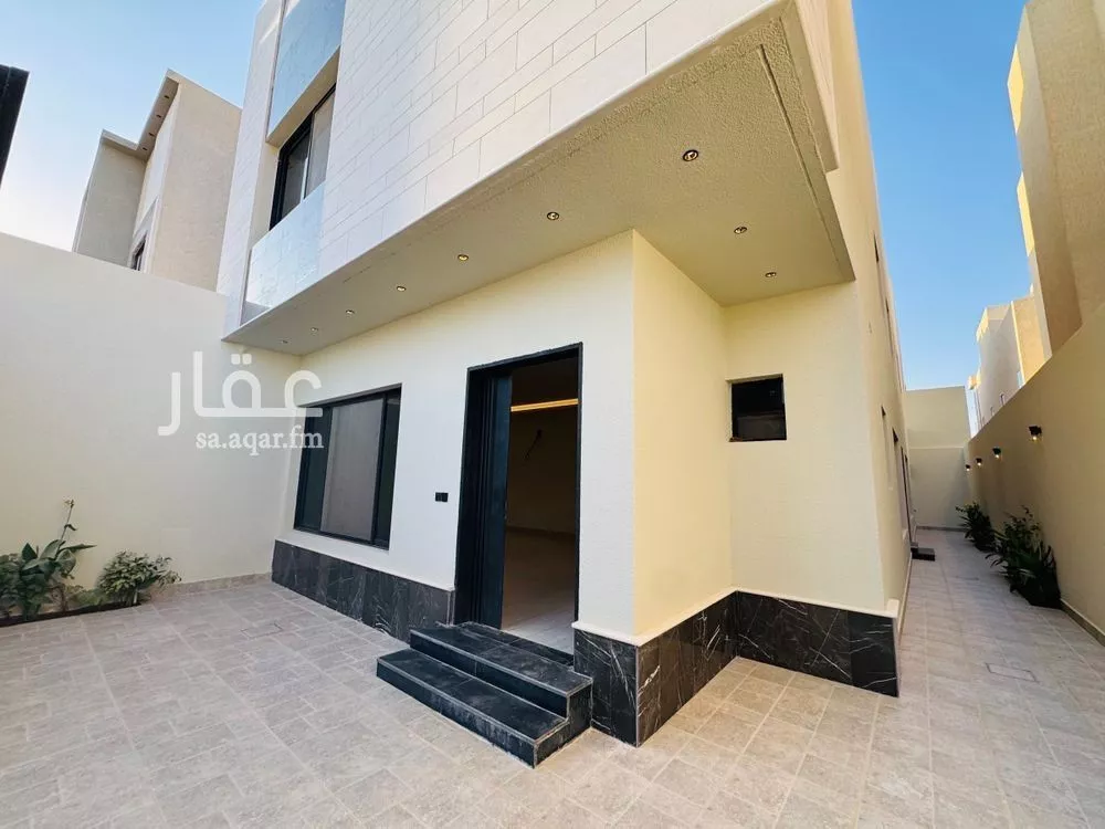 4 bedroom villa in Al Narjis 2
