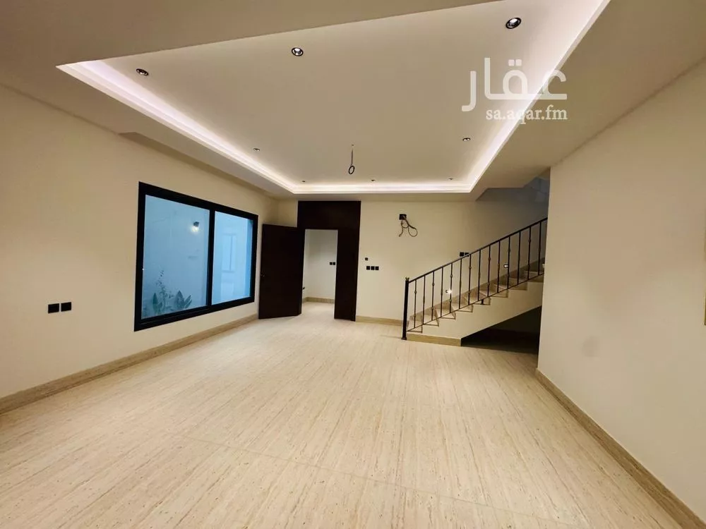 4 bedroom villa in Al Narjis 6