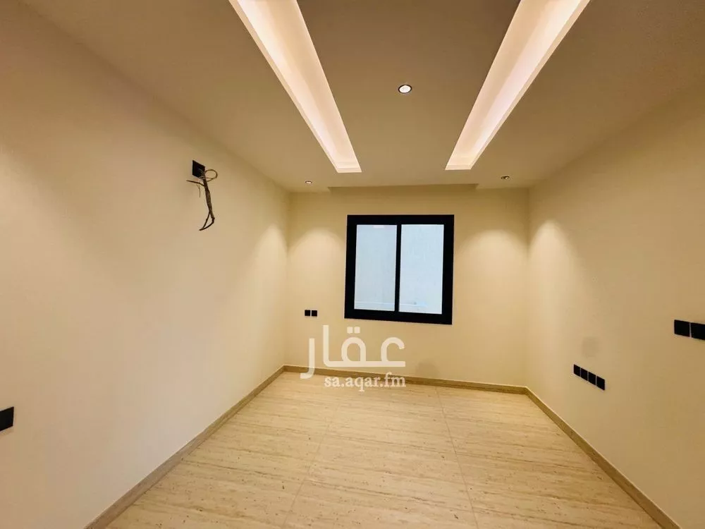 4 bedroom villa in Al Narjis 9