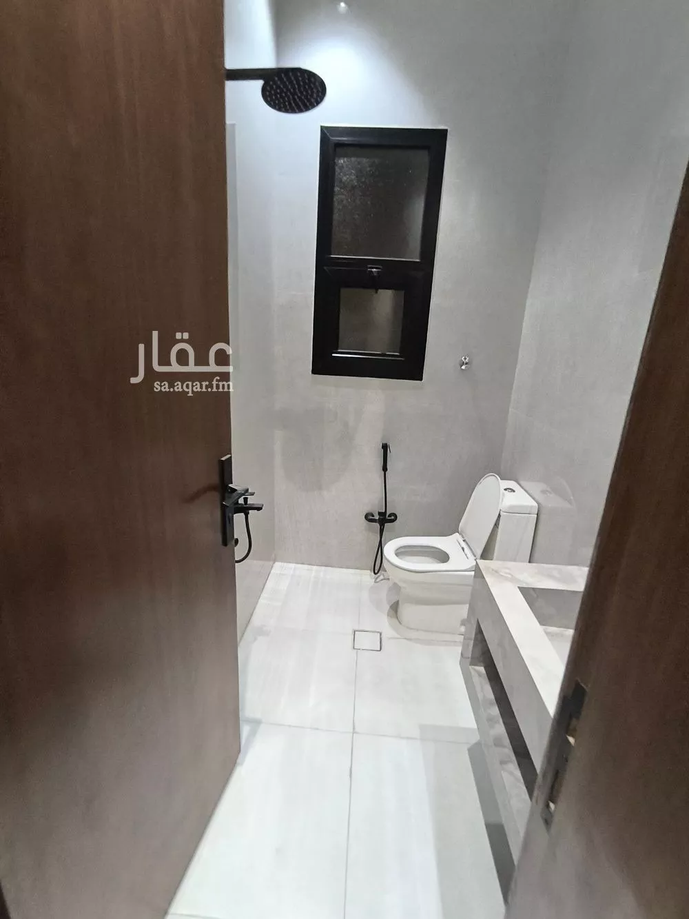 فيلا 7 غرف في طويق 21