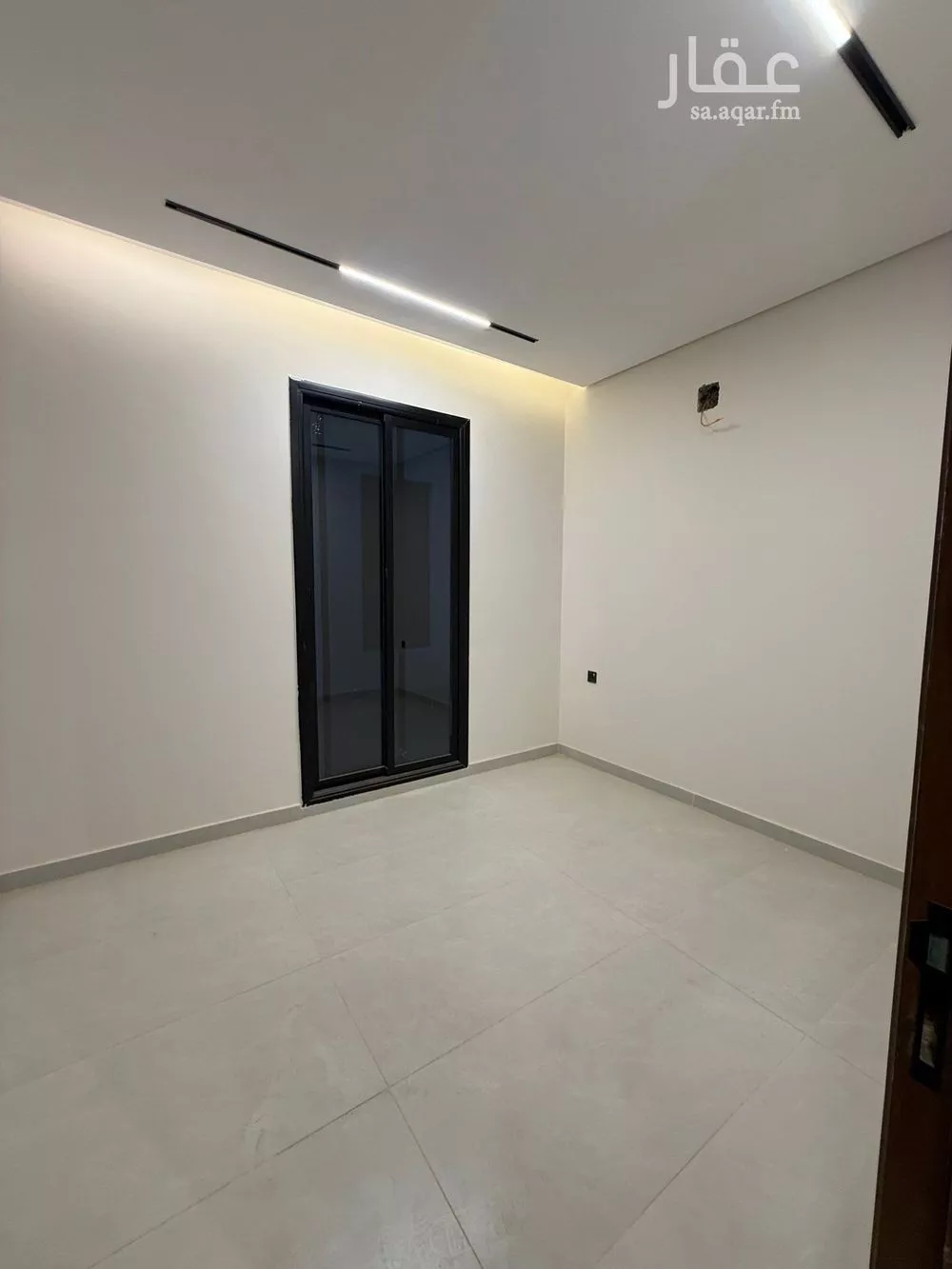 فيلا 5 غرف في ظهرة نمار 8