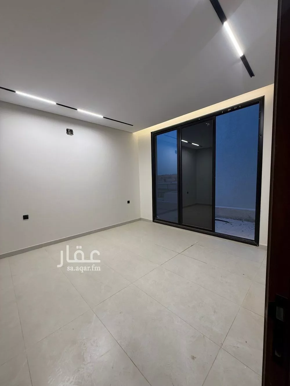 فيلا 5 غرف في ظهرة نمار 9