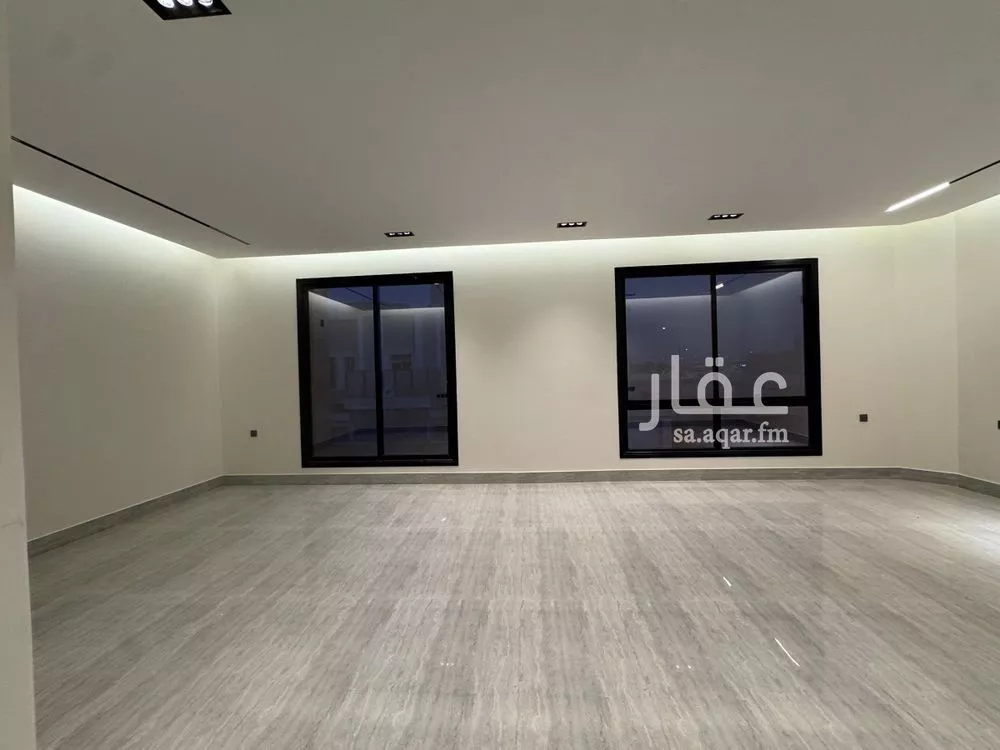 5 bedroom villa in Al Rimal 27