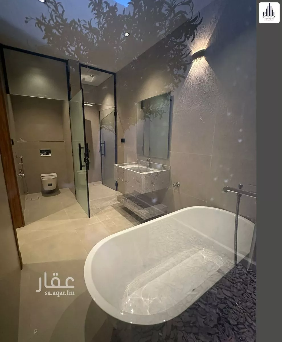 فيلا 5 غرف في النرجس 15