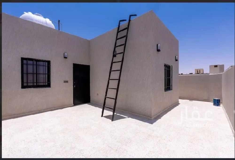 4 bedroom villa in Al Rimal 18