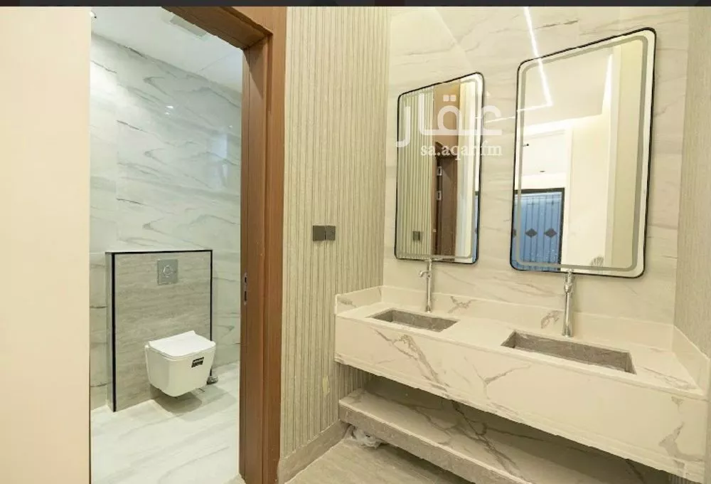 4 bedroom villa in Al Rimal 9