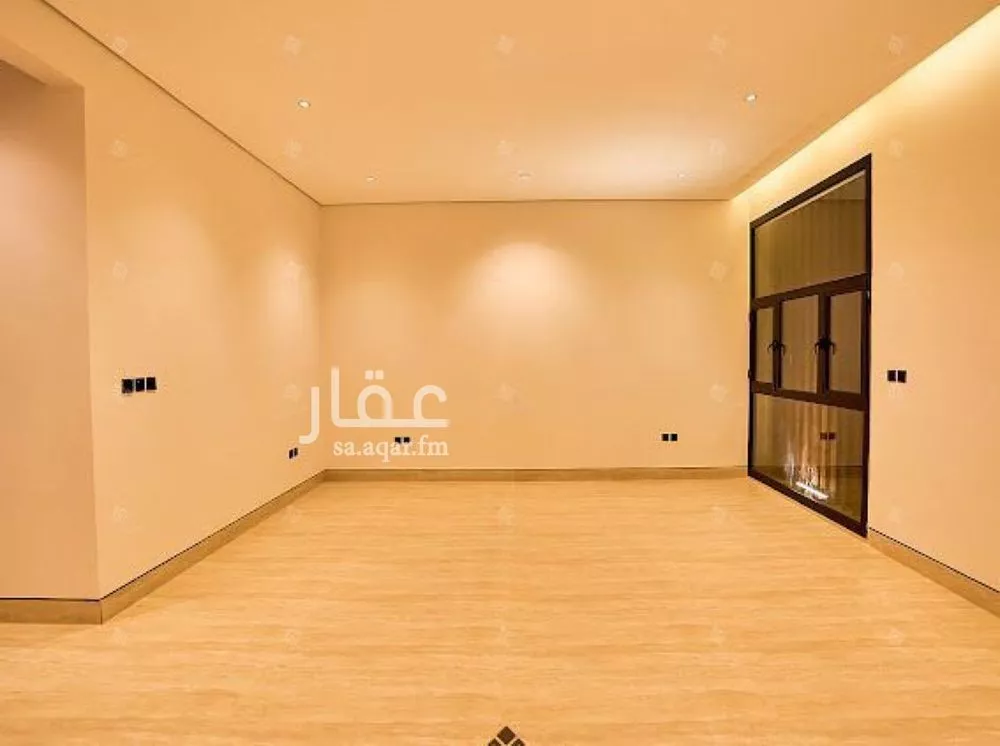 6 bedroom villa in Al Mahdiyyah 12