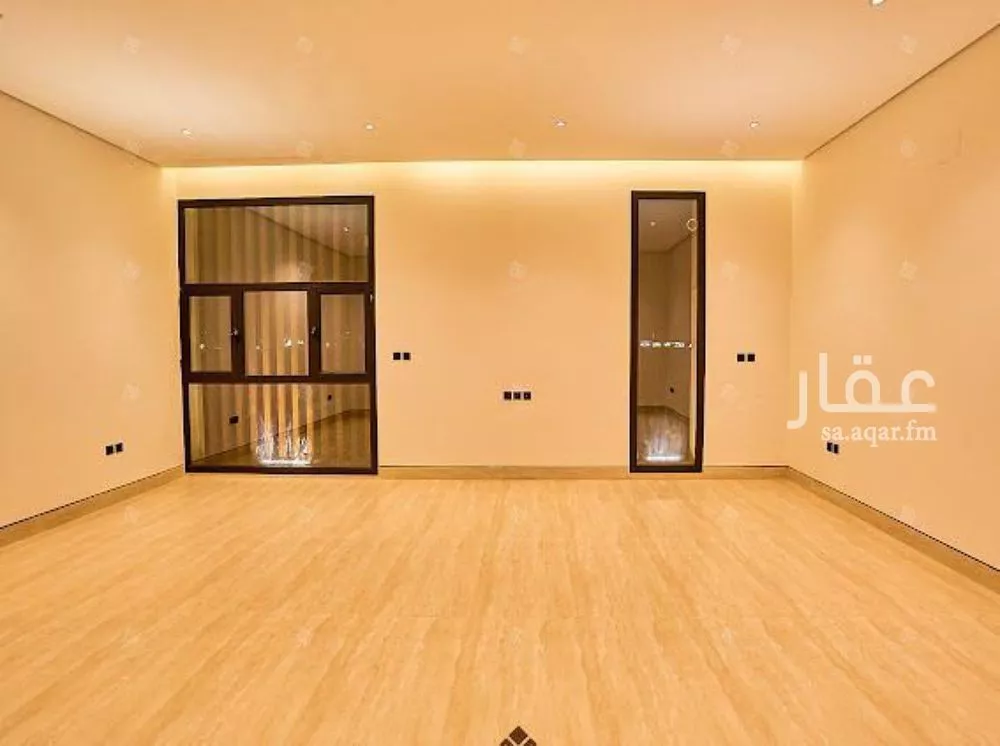 6 bedroom villa in Al Mahdiyyah 24