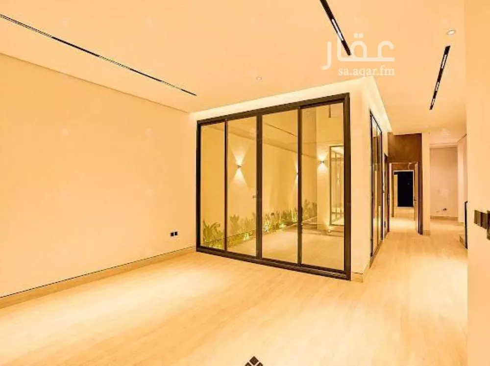 6 bedroom villa in Al Mahdiyyah 9