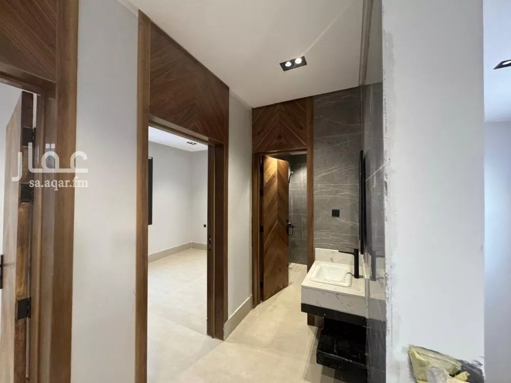 5 bedroom villa in Okaz 13