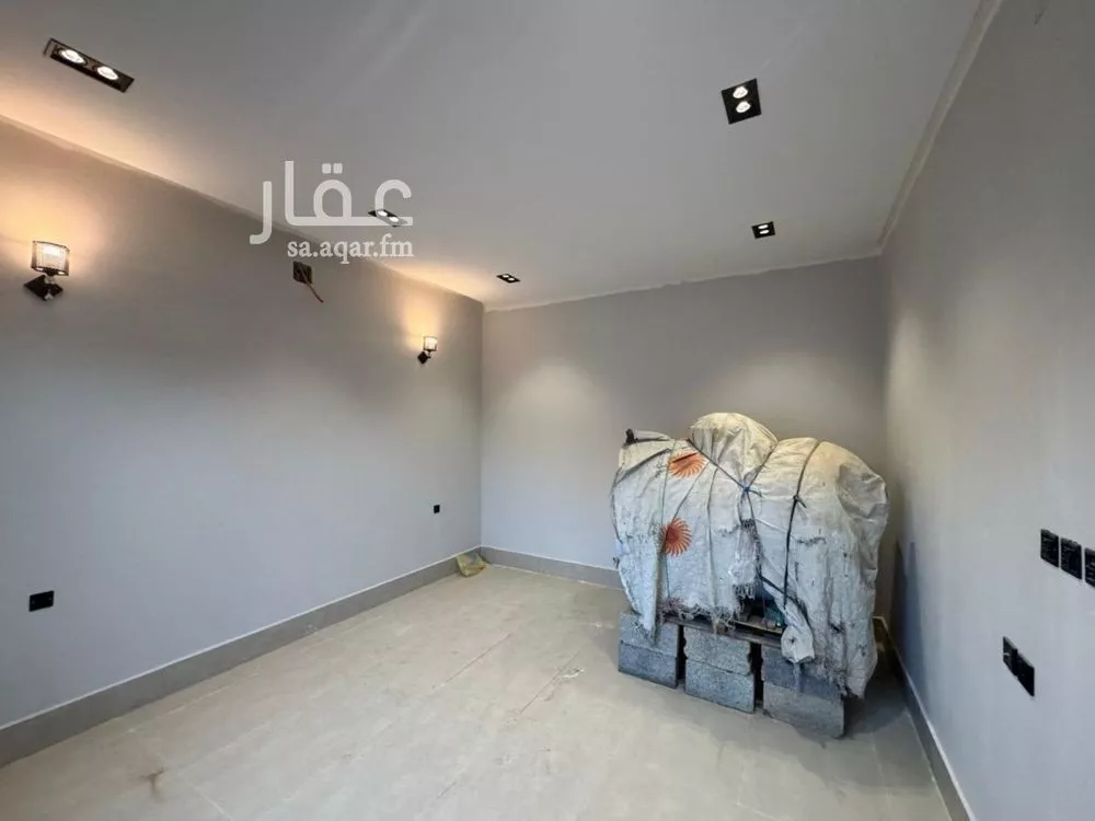 5 bedroom villa in Okaz 21