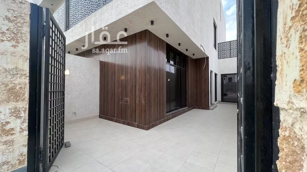 3 bedroom villa in Al Rimal 5