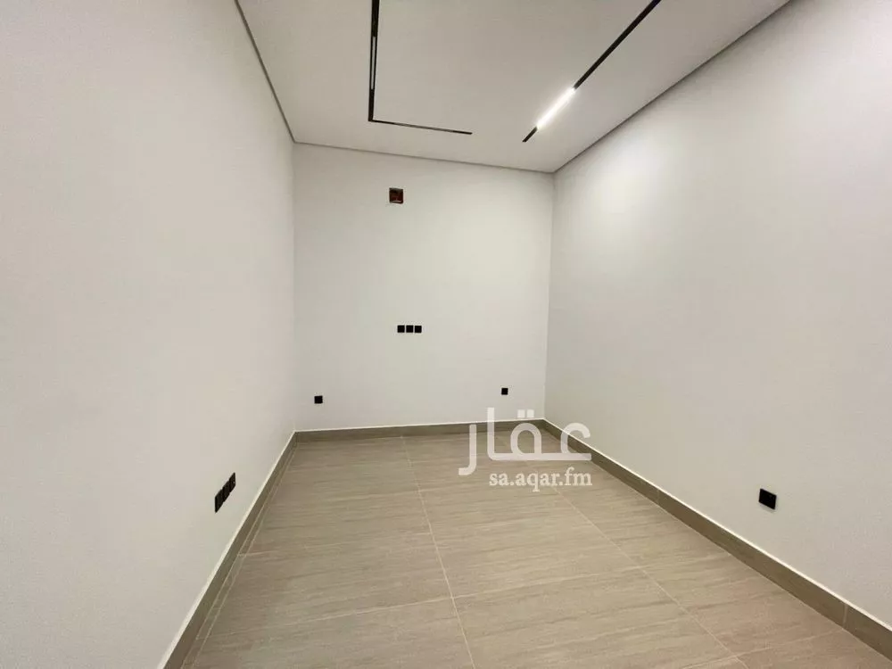 5 bedroom villa in Al Mahdiyyah 22