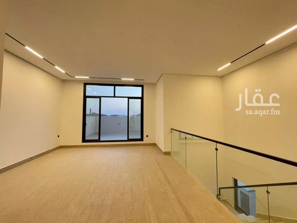5 bedroom villa in Al Mahdiyyah 10