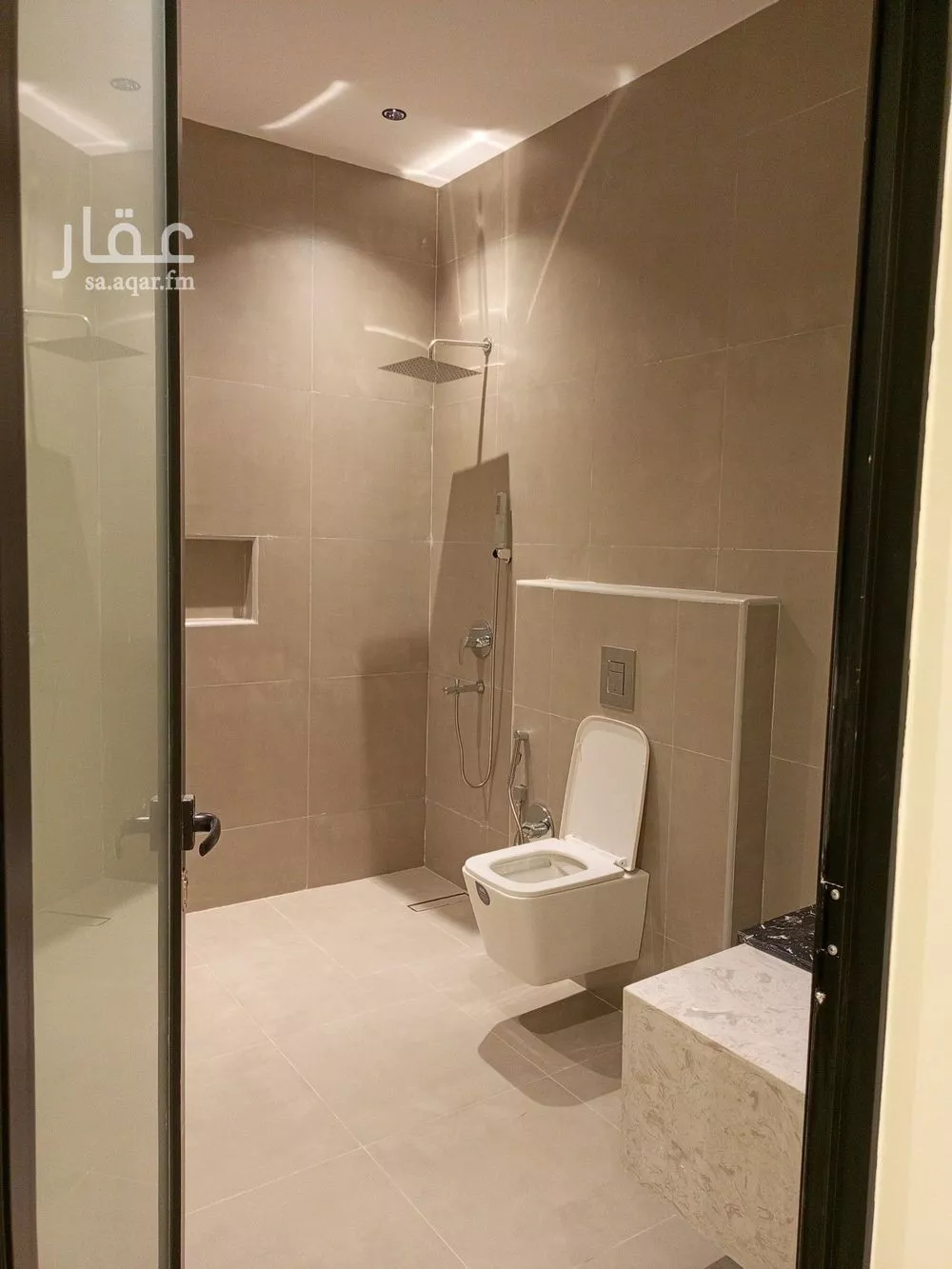 فيلا 4 غرف في النرجس 16