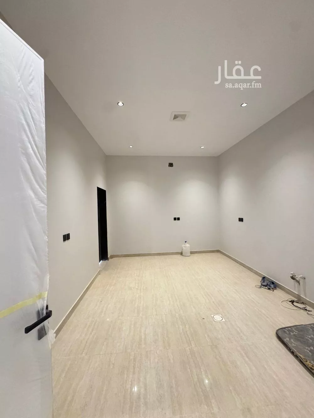 فيلا 4 غرف في الرمال 13