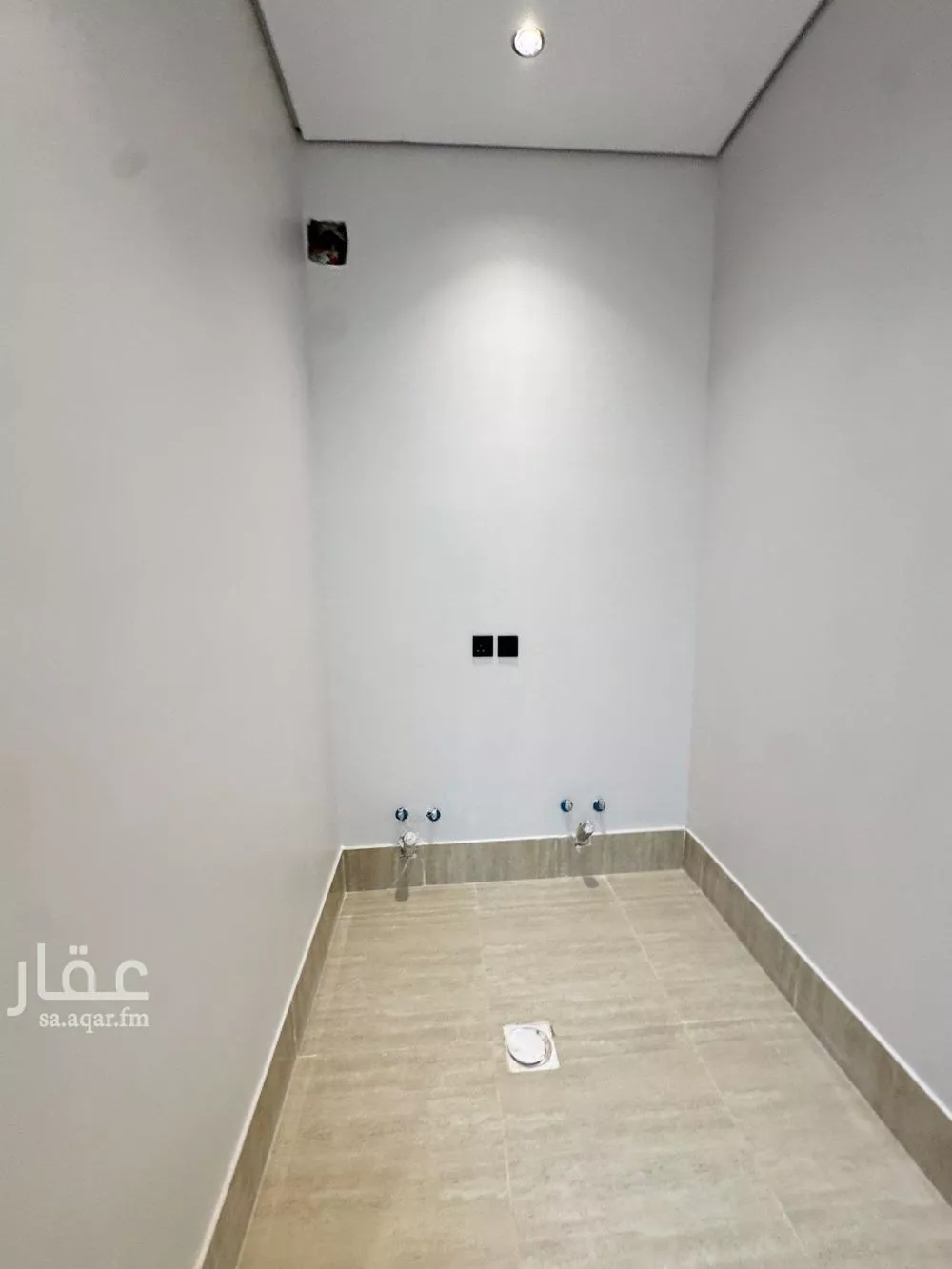 فيلا 4 غرف في الرمال 24