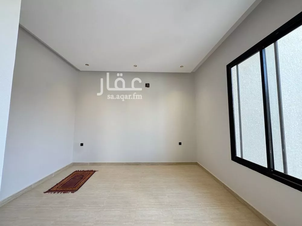 فيلا 4 غرف في الرمال 5