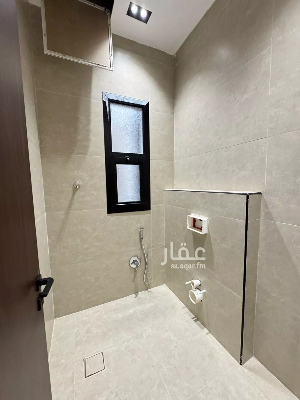فيلا 5 غرف في الرمال 12
