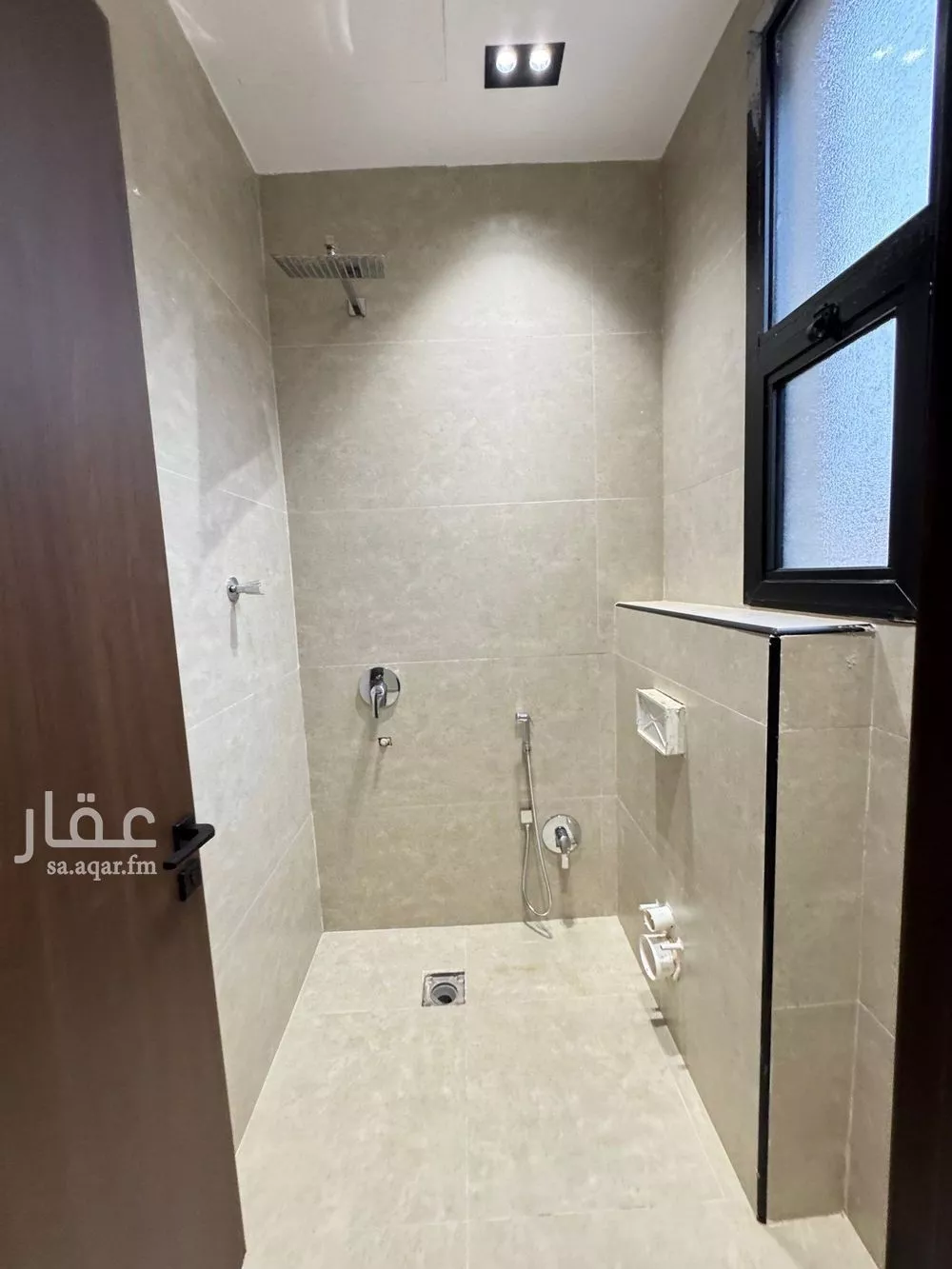 فيلا 5 غرف في الرمال 17