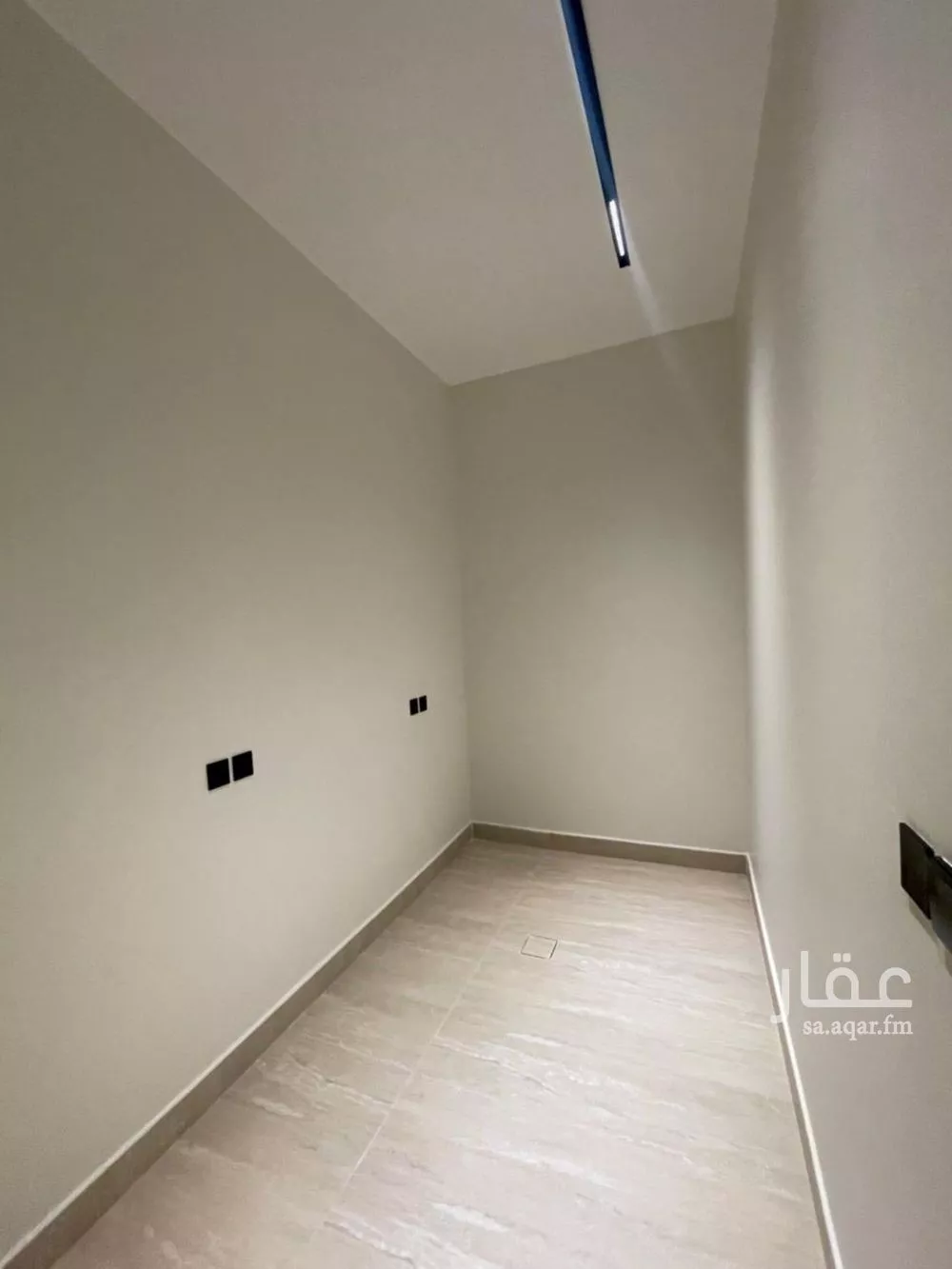 5 bedroom villa in Al Aqiq 16