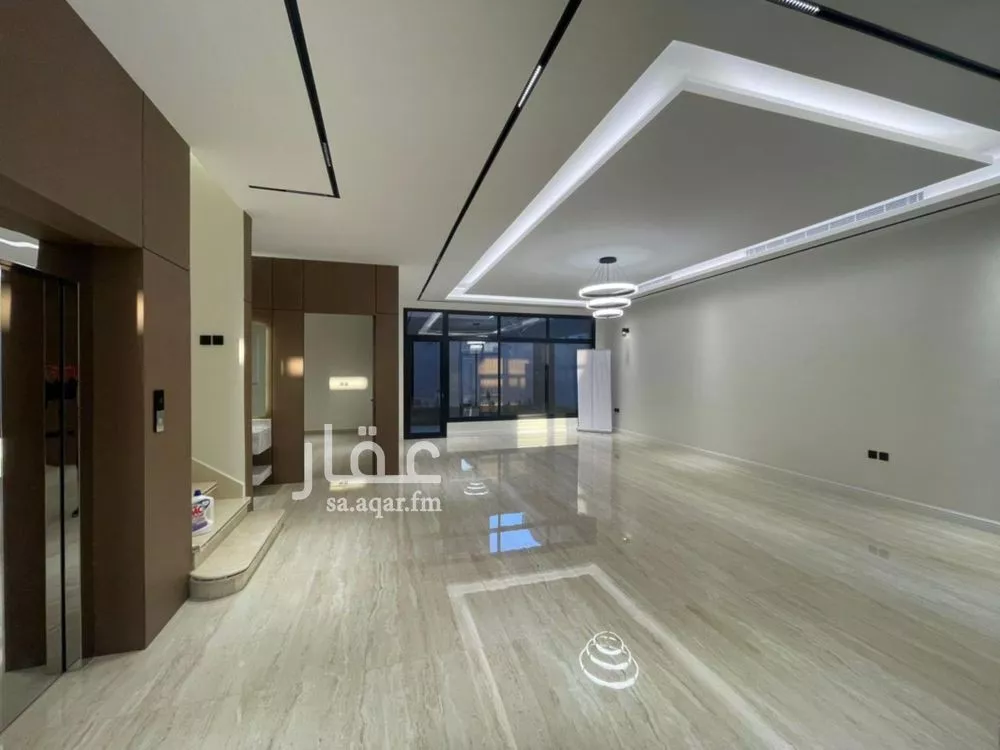 5 bedroom villa in Al Aqiq 17