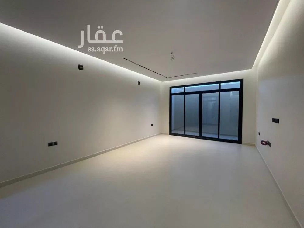 فيلا 5 غرف في الرمال 15