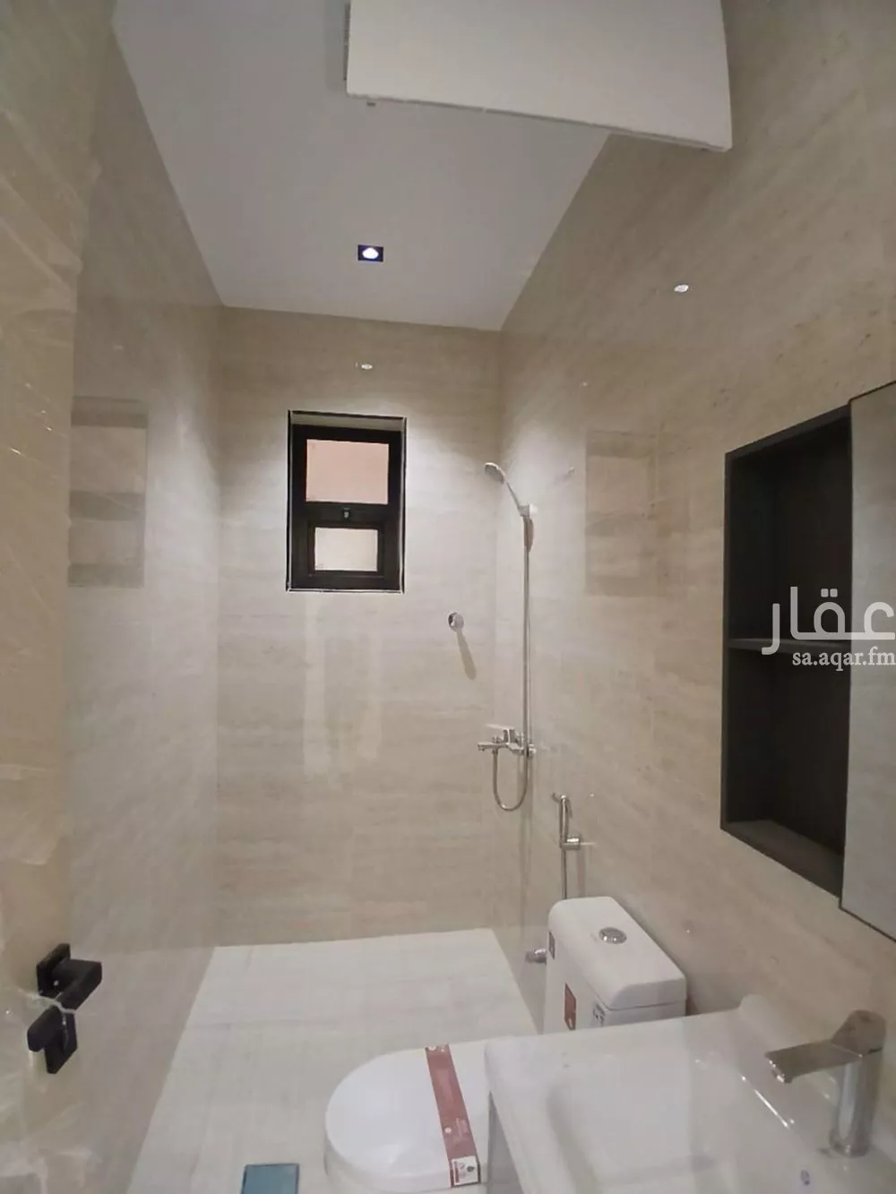 4 bedroom villa in Al Rimal 17