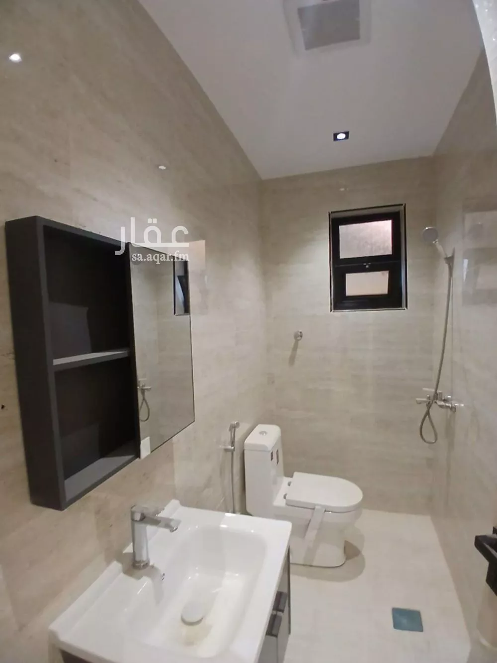 4 bedroom villa in Al Rimal 25