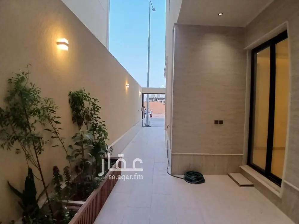 4 bedroom villa in Al Rimal 10