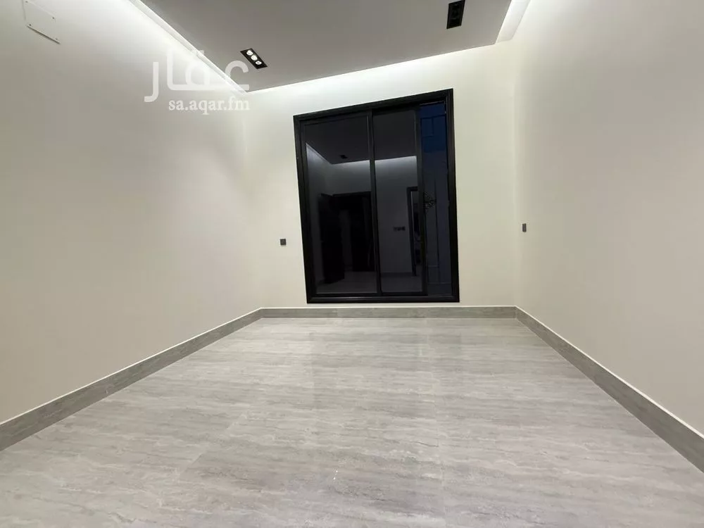 7 bedroom villa in Al Rimal 14
