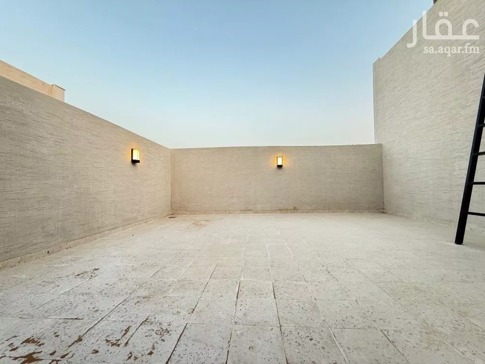 7 bedroom villa in Al Rimal 17
