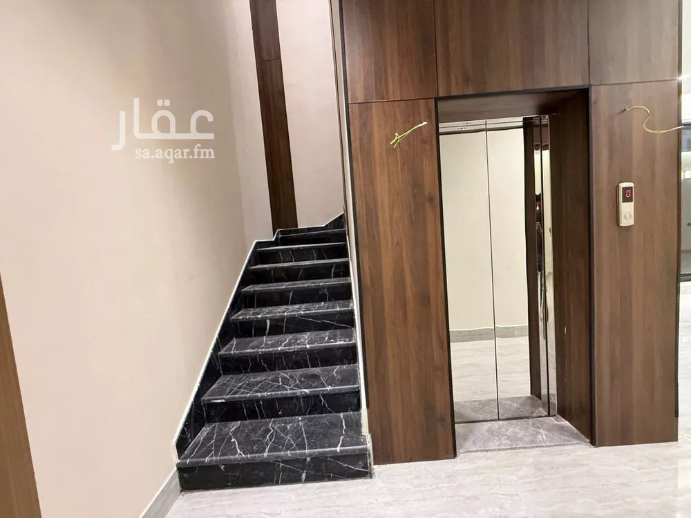 7 bedroom villa in Al Rimal 7