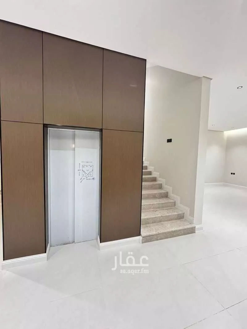 فيلا 8 غرف في ظهرة لبن 6