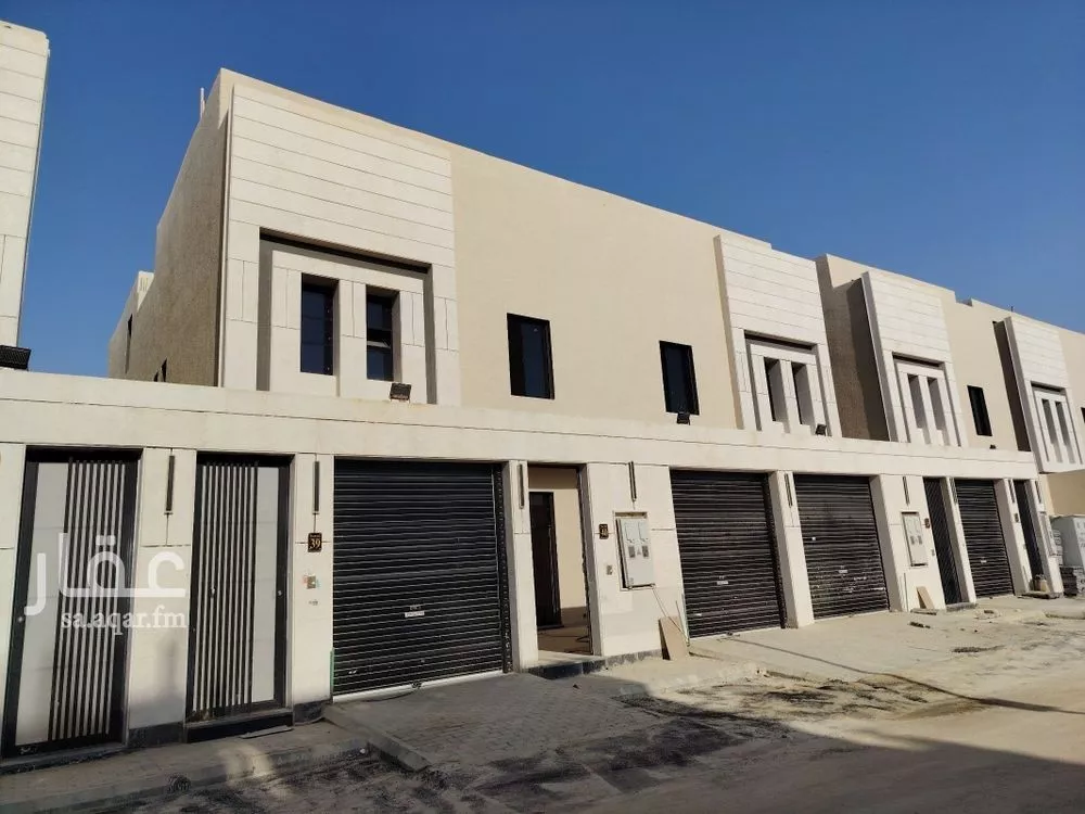 6 bedroom villa in Tuwaiq, Riyadh 18