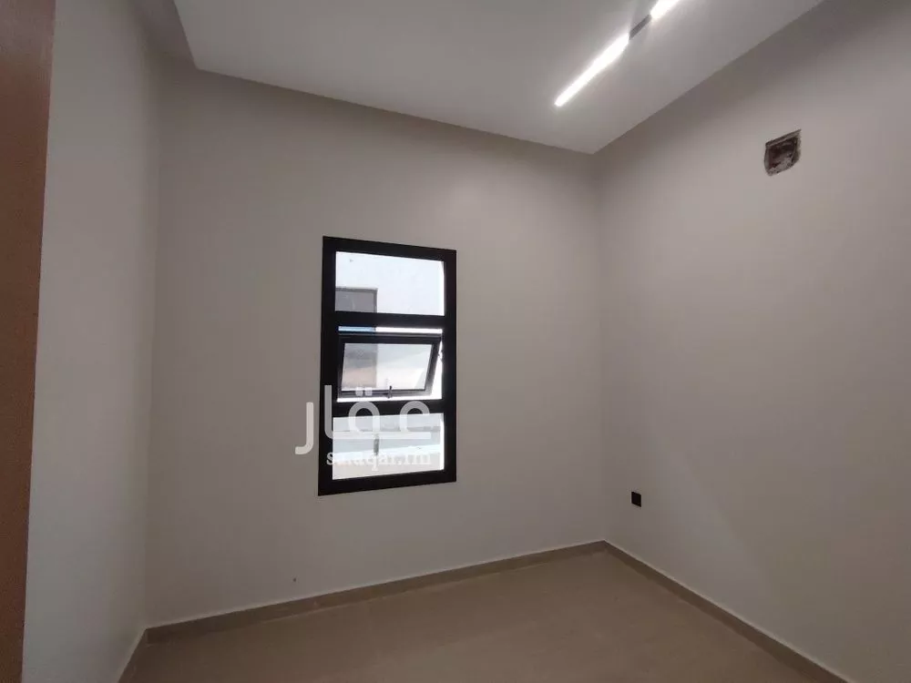5 bedroom villa in Al Zahrah 14
