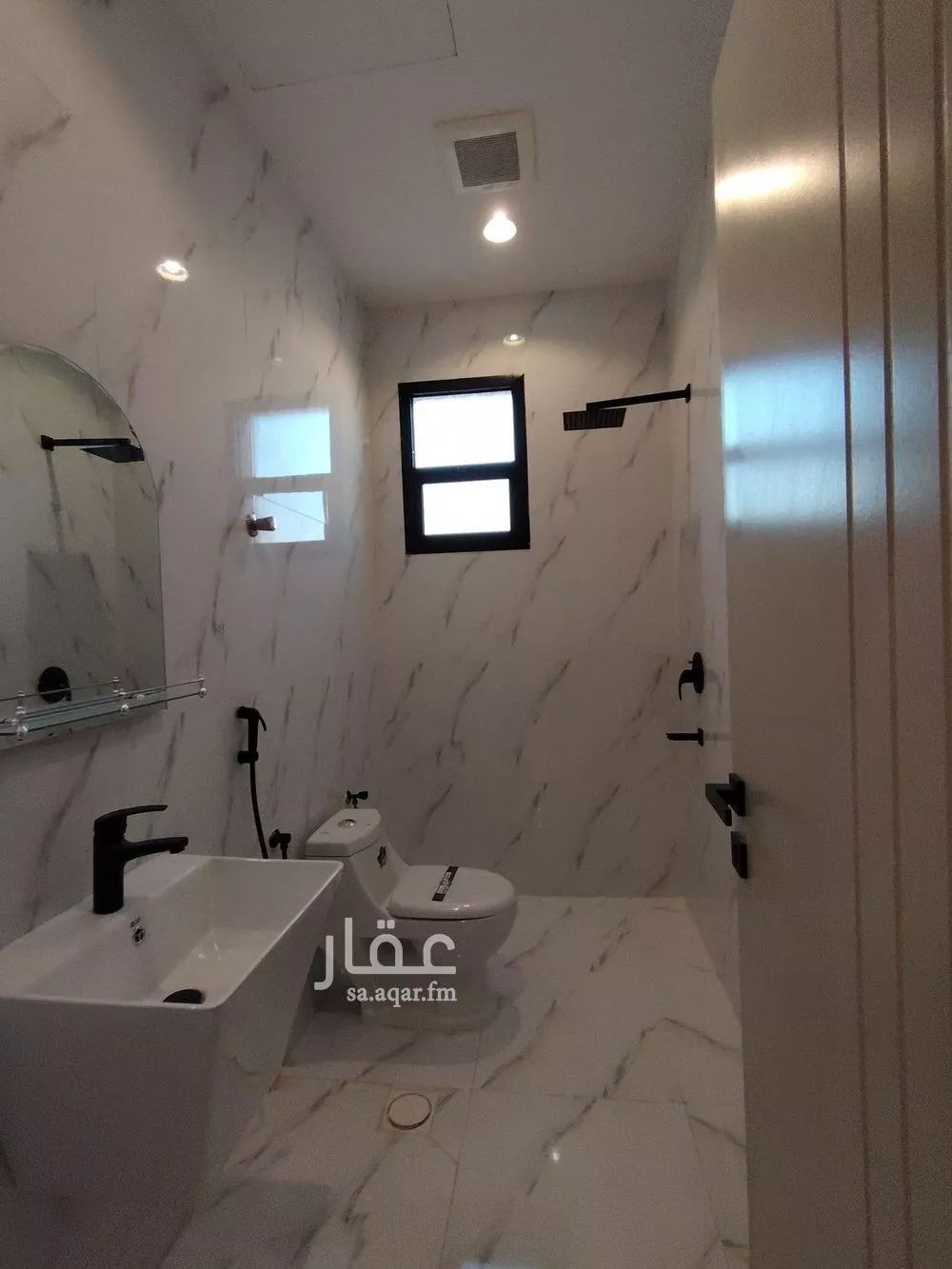 5 bedroom duplex in Dhahrat Laban 20