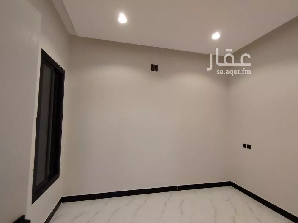 5 bedroom duplex in Dhahrat Laban 3