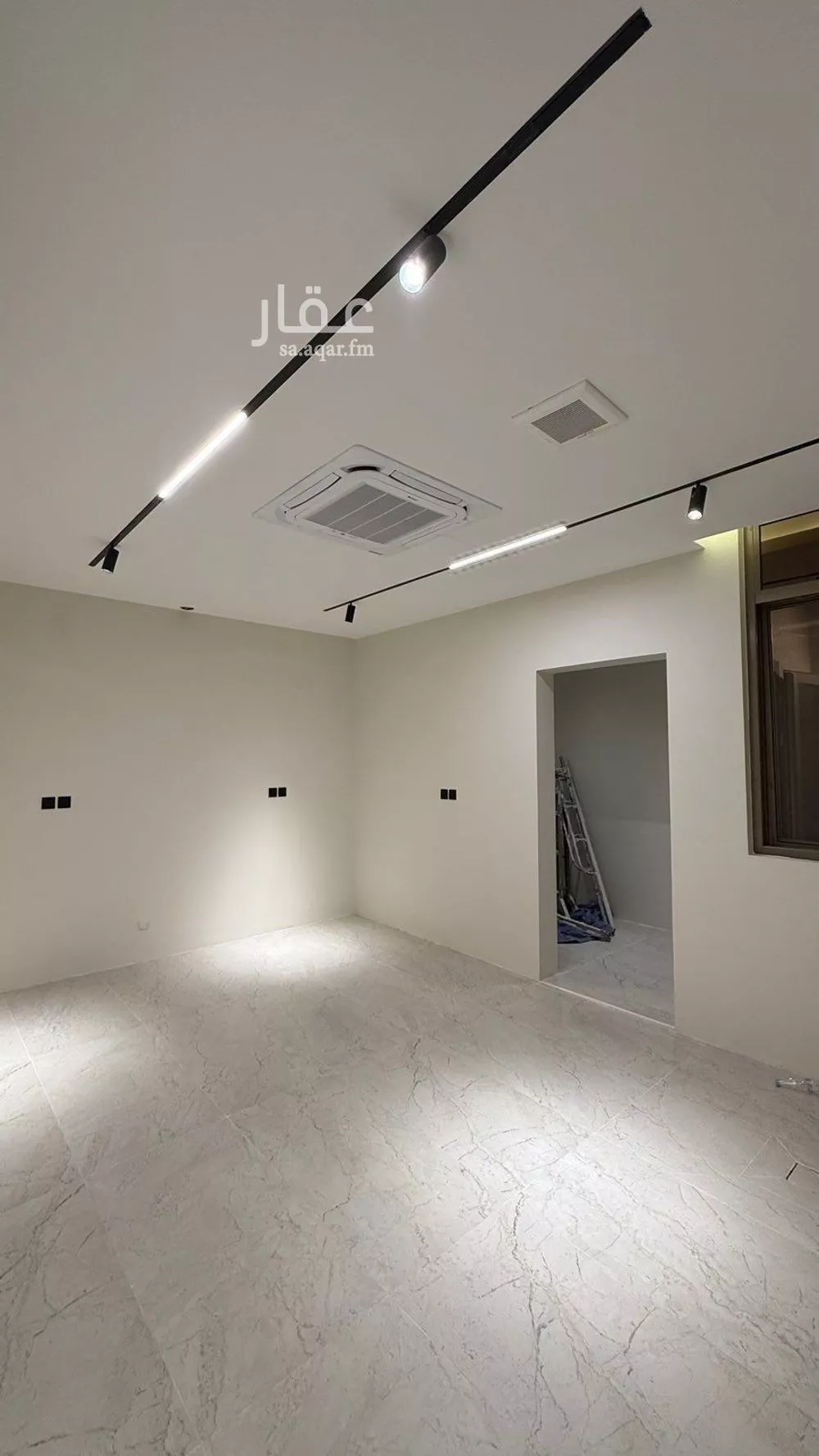 6 bedroom villa in Al Mahdiyyah 8