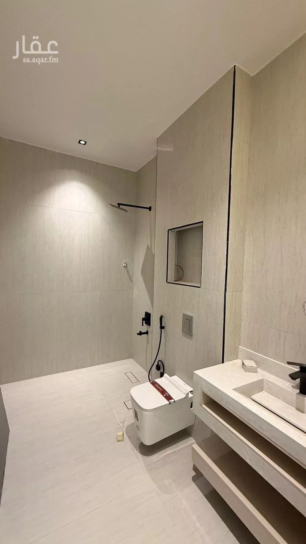 6 bedroom villa in Al Mahdiyyah 15