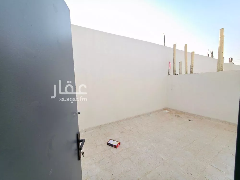 دوبلكس 5 غرف في عكاظ 19