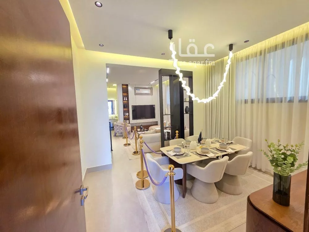 5 bedroom duplex in Okaz 12